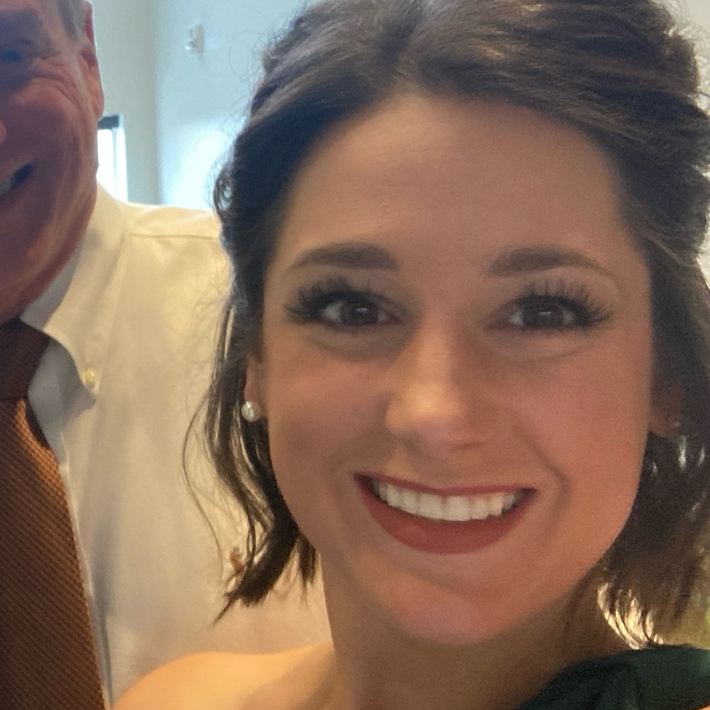 Meet your Posher, Caitlin